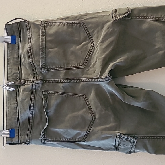 Old navy rockstar super skinny high rise  khaki Size 2 - Picture 4 of 10